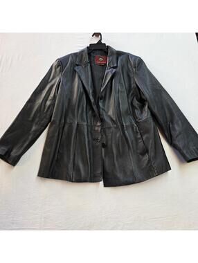 Marc Mattis Moto Women's Leather Jacket size XL Black Buttons Lined Peak Lapel